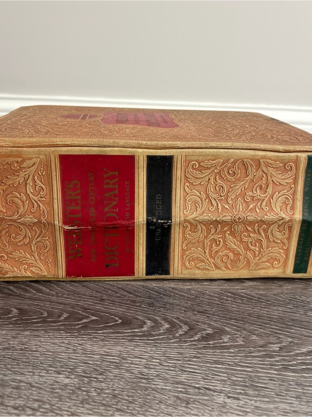 Vintage Websters Dictionary Book in Red and Gold - Picture 4 of 7